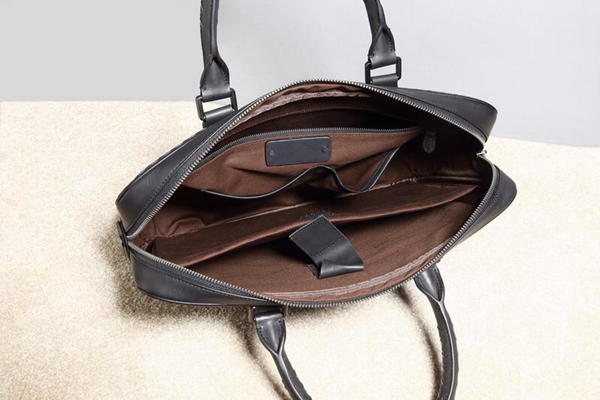 ボッテガヴェネタバッグ全体デザイン